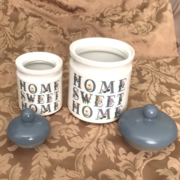 Vintage Canisters - Picture 2 of 8